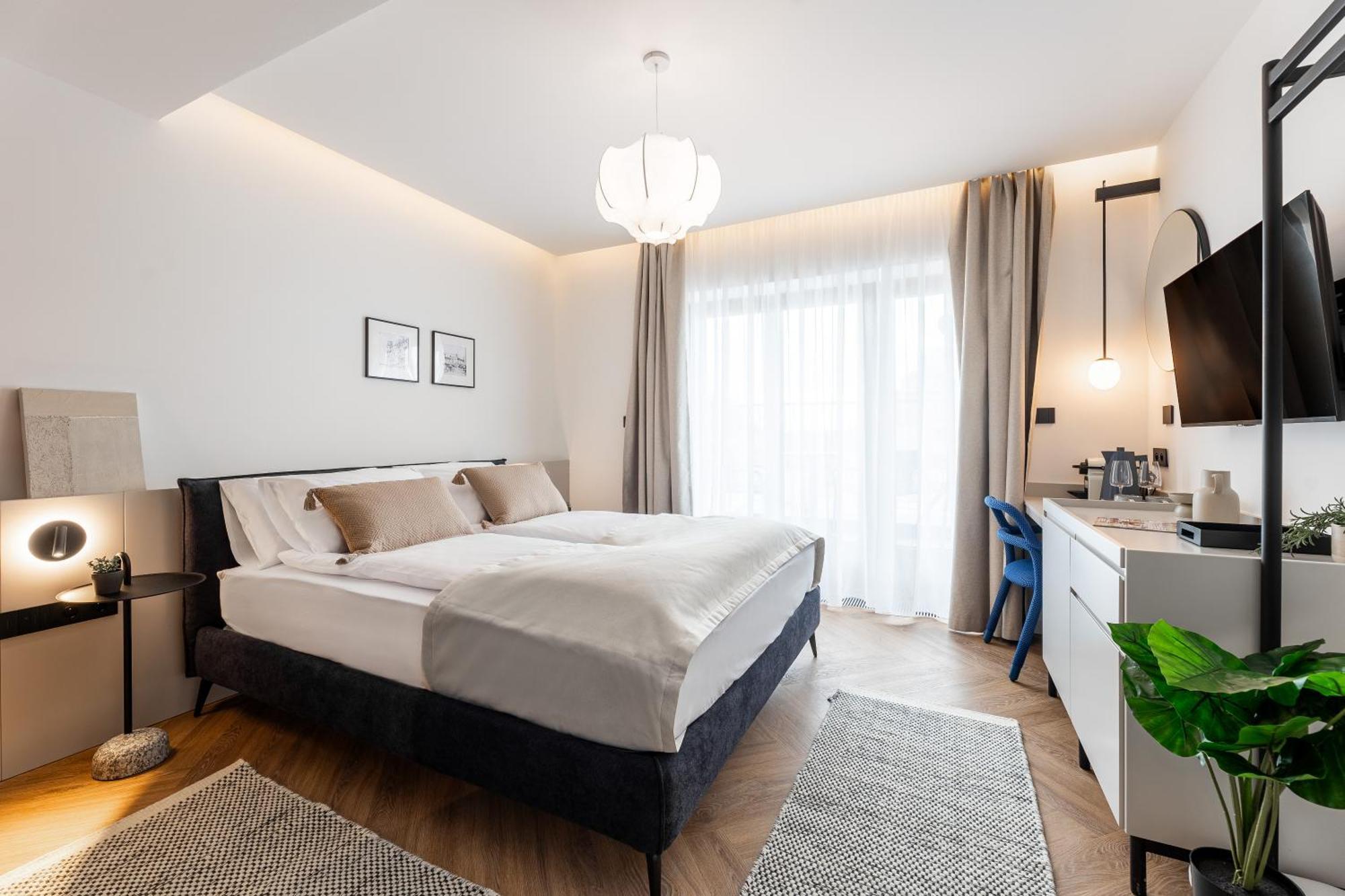 Catalog Boutique Rooms Братислава Екстер'єр фото