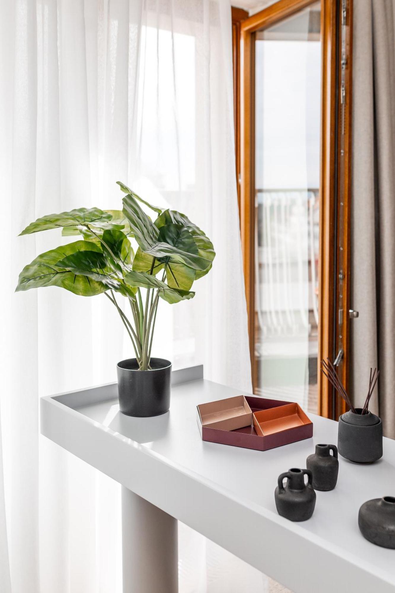 Catalog Boutique Rooms Братислава Екстер'єр фото